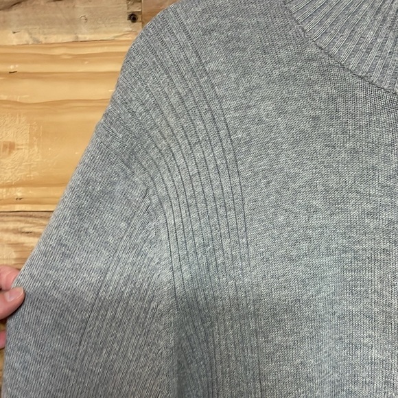 Calvin Klein size large gray mock neck quart zip sweater 100% cotton med weight - Picture 2 of 8
